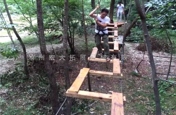 叢林探險設備