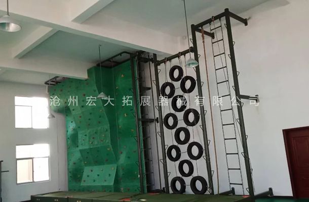 室內(nèi)攀巖墻，室內(nèi)攀巖器材，戶外攀巖墻體，戶外攀巖設(shè)備