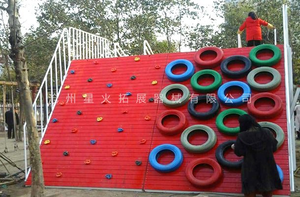 青少年拓展訓(xùn)練器材