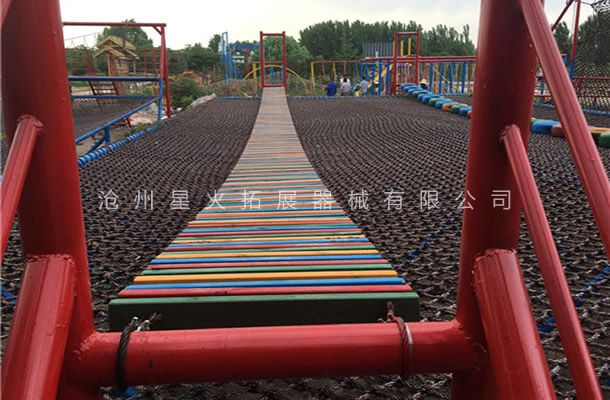 青少年拓展訓練器材