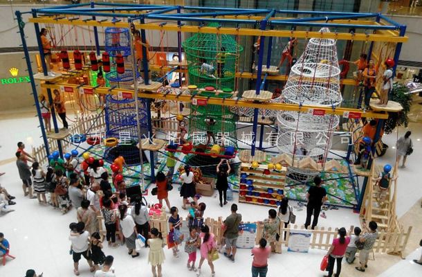 室外兒童拓展樂(lè)園