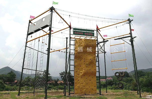 高空拓展訓練設備