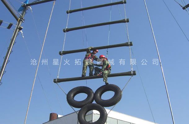 高空拓展器械，高空拓展設(shè)備