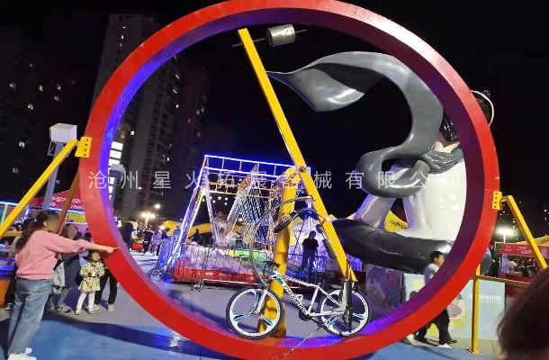 網(wǎng)紅太空自行車，游樂設(shè)備太空單車，無動(dòng)力網(wǎng)紅自行車廠家