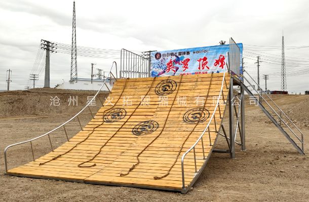 包頭小小勇士障礙賽器材，青少年戶外障礙賽設(shè)備建設(shè)完成