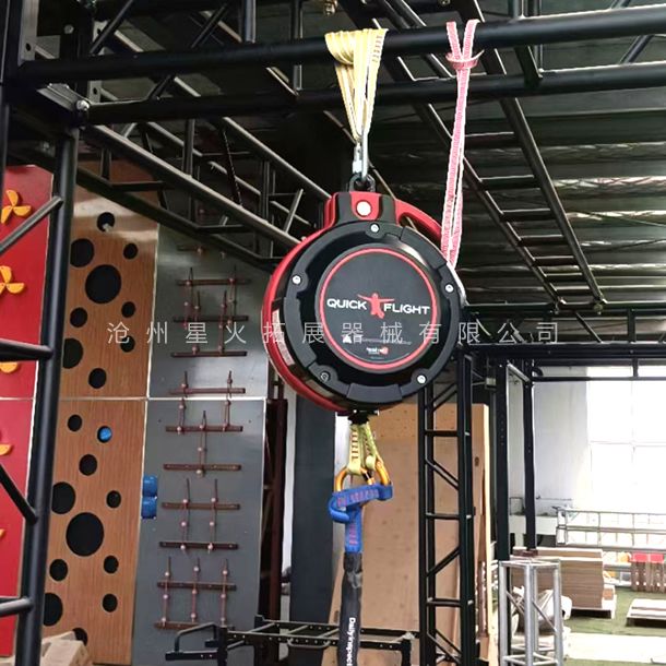 專業(yè)大型高空自動快跳機(jī)窩囊版蹦極高空保護(hù)器美國進(jìn)口跳樓機(jī)設(shè)備